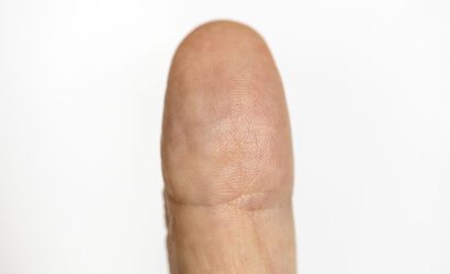 Neden Parmaklarımız Suya Girince Buruşur?