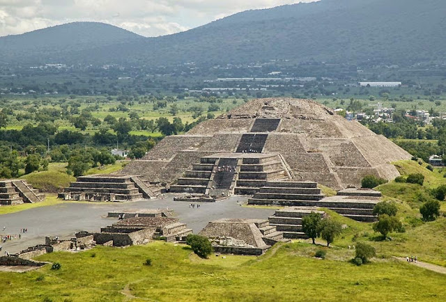 Dünyanın En Eski Piramitleri